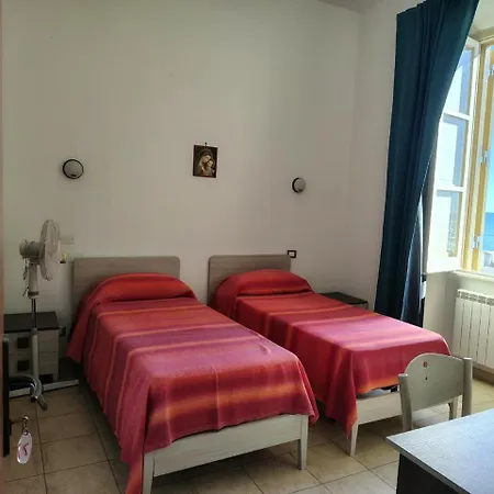 Bed & Breakfast Congregazione Delle Suore Agostiniane Serve Di Gesu' E Maria - Casa Per Ferie San Giuseppe