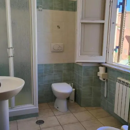 Congregazione Delle Suore Agostiniane Serve Di Gesu' E Maria - Casa Per Ferie San Giuseppe Bed & Breakfast 4*